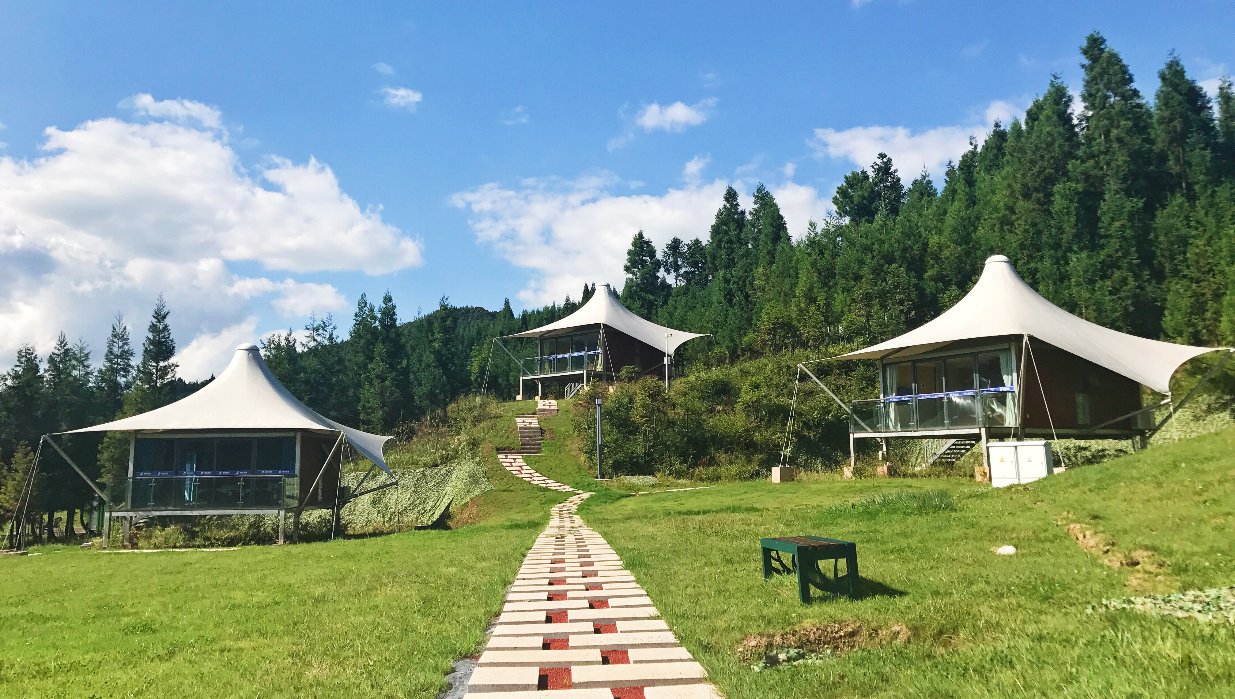 Explore the waterproof performance of hotel tents: How to distinguish between good and bad?