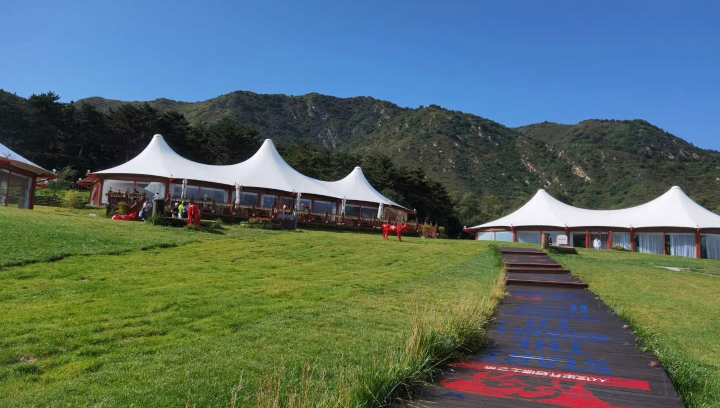 Hotel tent buying guide: Price is the key