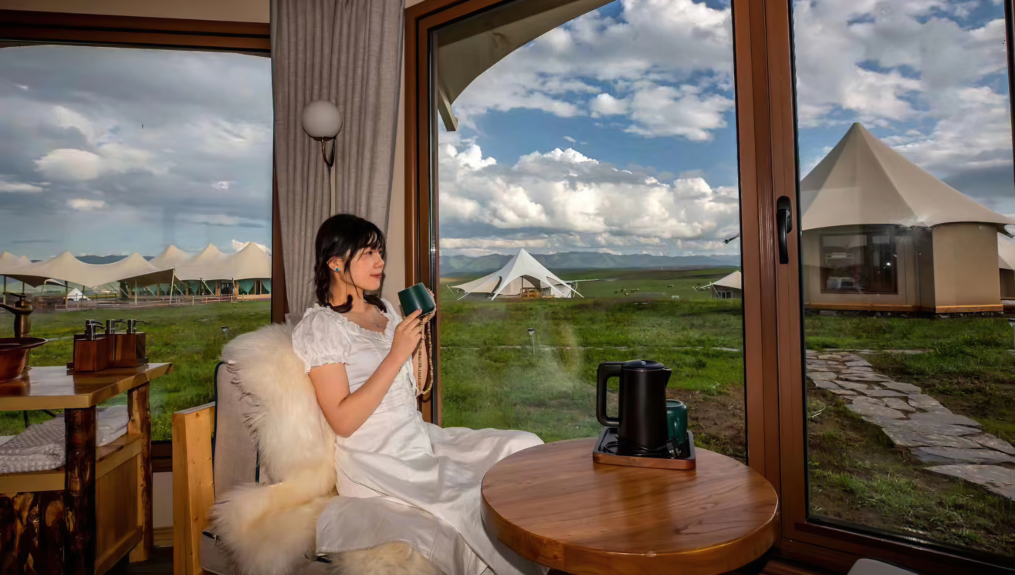 Hotel tent shopping guide: The art of balancing price and quality