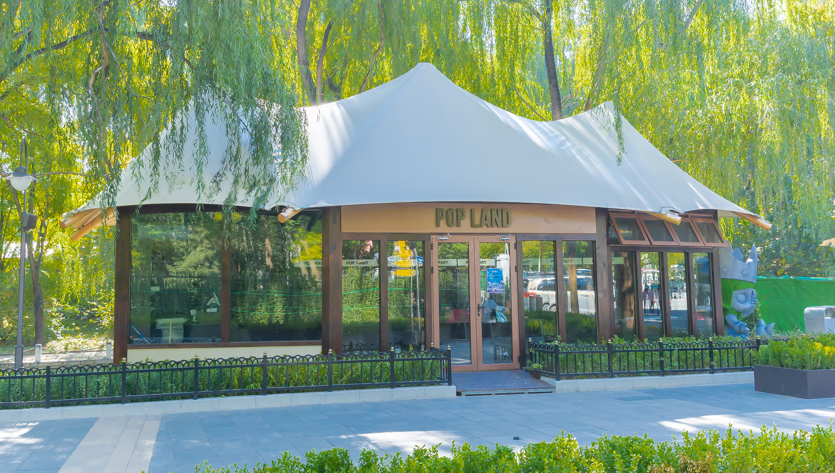 Buy hotel tents and avoid high prices and low quality tips!