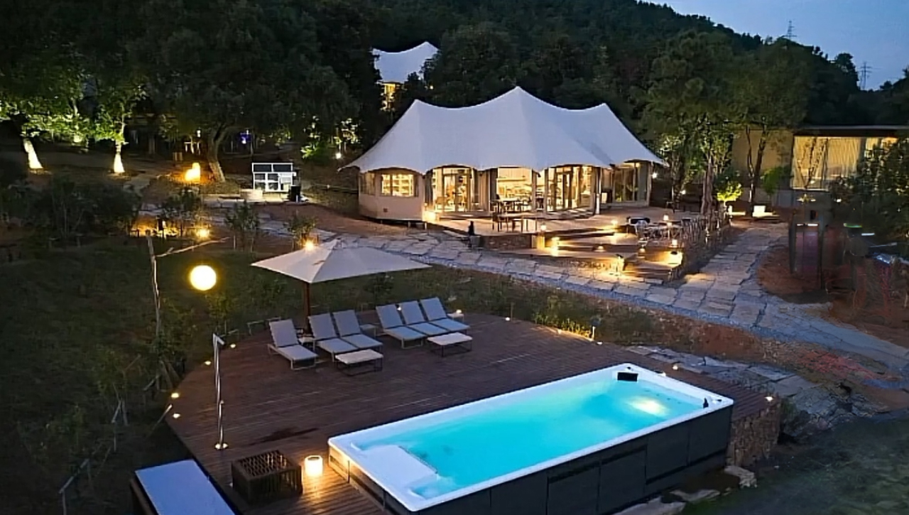 Explore the fluctuation factors of hotel tent price: season, location and other influencing factors