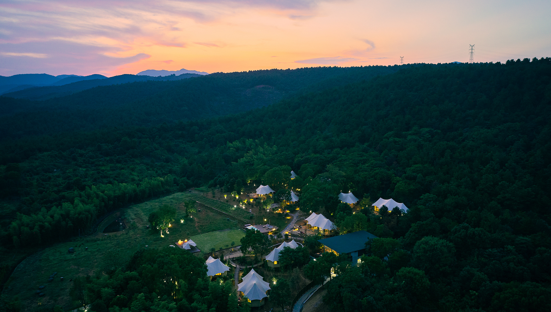 Hotel tent types, customization services, quality assurance, prices and maintenance